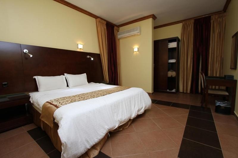 Raoum Inn Arar Pokój zdjęcie